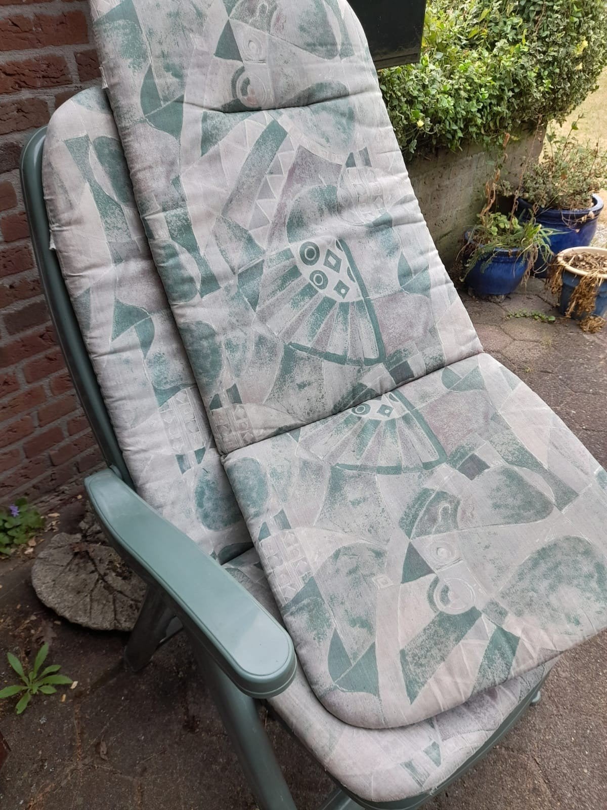 Twee kussens voor tuinstoelen, Tuin en Terras, Tuinmeubel-accessoires, Ophalen of Verzenden