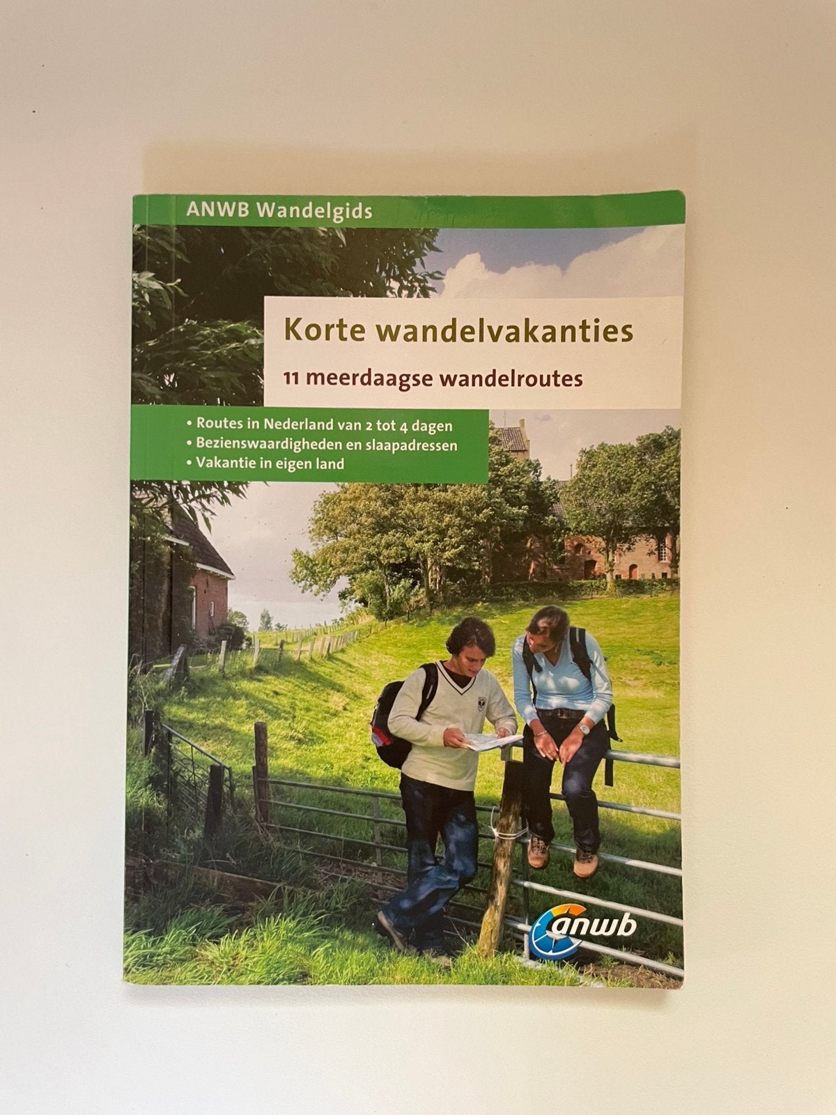 wandelgids wandelvakantie ANWB 11x Nederland meerdaags 2011, Gelezen, Fiets- of Wandelgids, Ophalen of Verzenden, ANWB