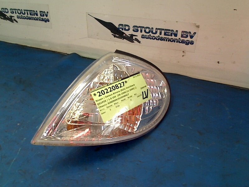 Knipperlicht Links Nissan Almera (N16) 2000 89004843, Auto-onderdelen, Gebruikt, Germany@nissan-services.eu, Kronenweg 38, Wesseling 50389, , Duitsland