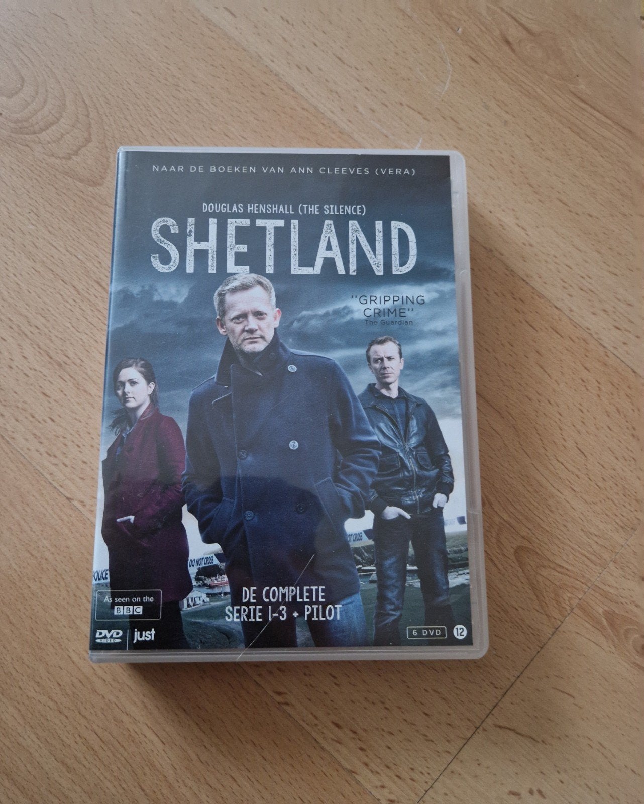 Dvd film box shetland seizoen 1 2 3 crime serie bbc, Vanaf 12 jaar, Ophalen of Verzenden, Zo goed als nieuw
