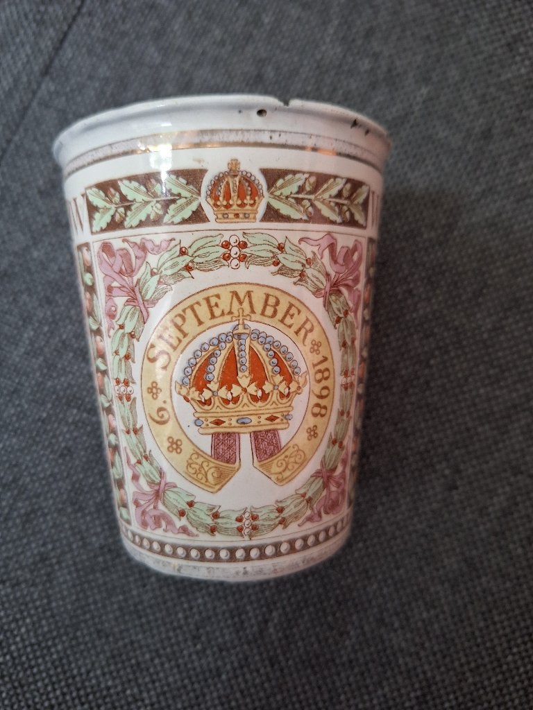 Koningklijk huis beker, Verzamelen, Koninklijk Huis en Royalty, Ophalen of Verzenden, Gebruikt, Servies