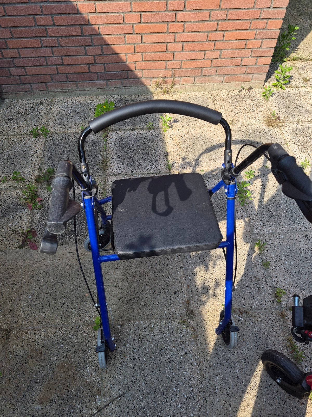 Zeer stevige rollator gekocht bij ANWB KLEUR blauw., Diversen, Rollators, Ophalen, Opvouwbaar, Zo goed als nieuw
