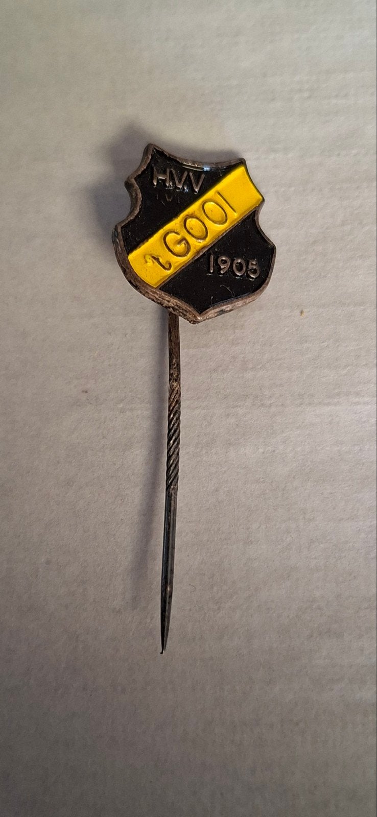 Vintage HVV 't Gooi 1905 Speldje, Verzamelen, Ophalen of Verzenden, Gebruikt, Sport