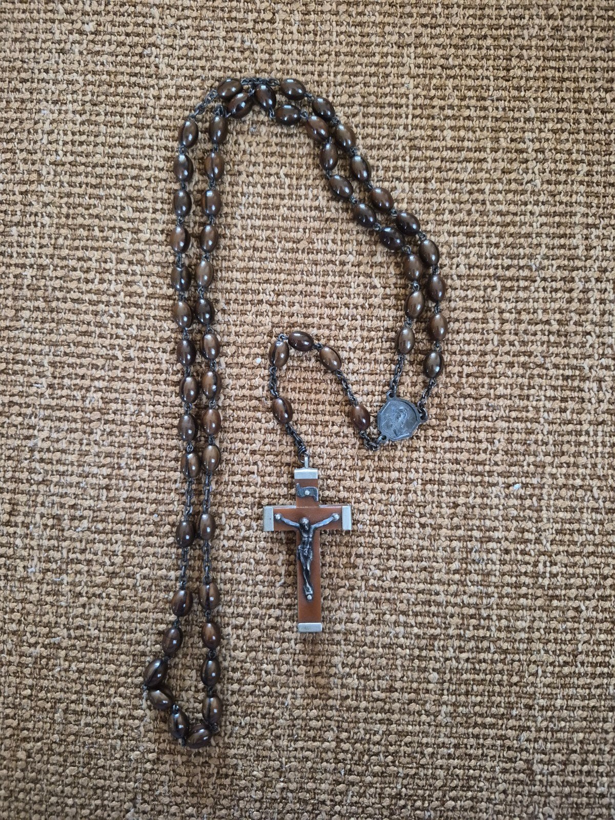 Vintage Rozenkrans met Houten Kralen en Kruisbeeld, Antiek en Kunst, Ophalen of Verzenden