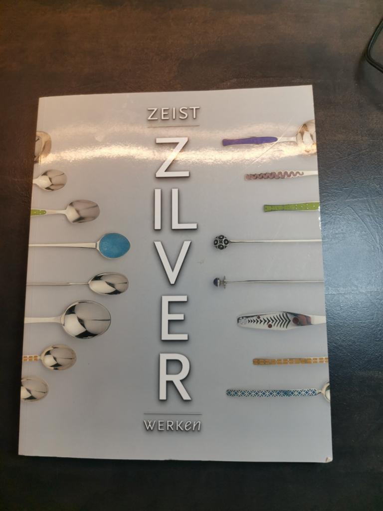 Zeist Zilverwerken - Boek over zilveren bestek, Ophalen of Verzenden