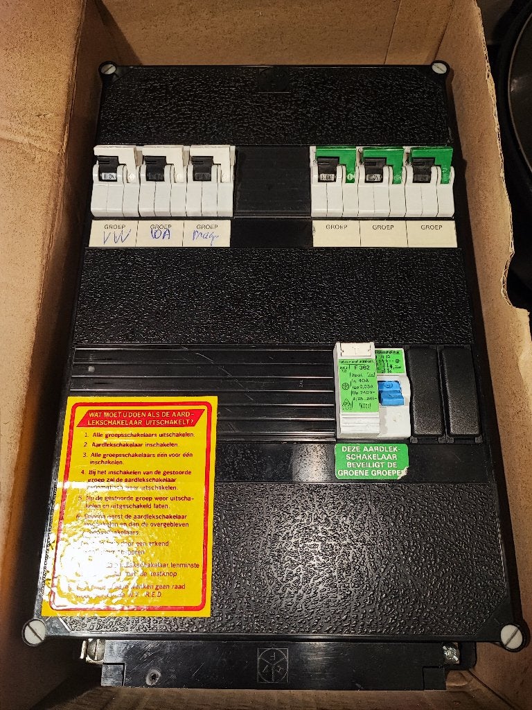 HAF/ABB Groepenkast compleet, 6x16A met aardlek 40A 0.03A, Ophalen of Verzenden, Gebruikt, ABB, Groepenkast