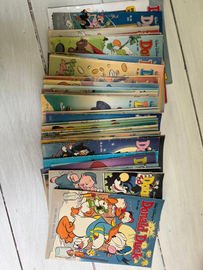 50x Donald Duck weekbladen verschillende jaartallen, Boeken, Meerdere stripboeken, Ophalen, Gelezen