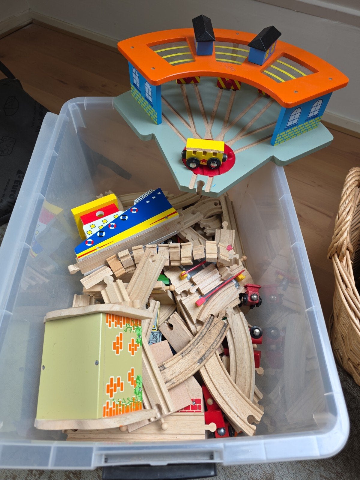 Houten trein set, Kinderen en Baby's, Speelgoed | Thomas de Trein, Ophalen, Gebruikt