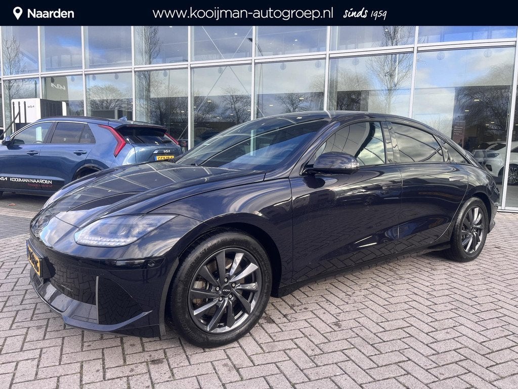 Hyundai IONIQ 6 Lounge 77.4 kWh Lmv|Nav|Bose, Auto's, 228 pk, Achterwielaandrijving, Gebruikt, Blauw