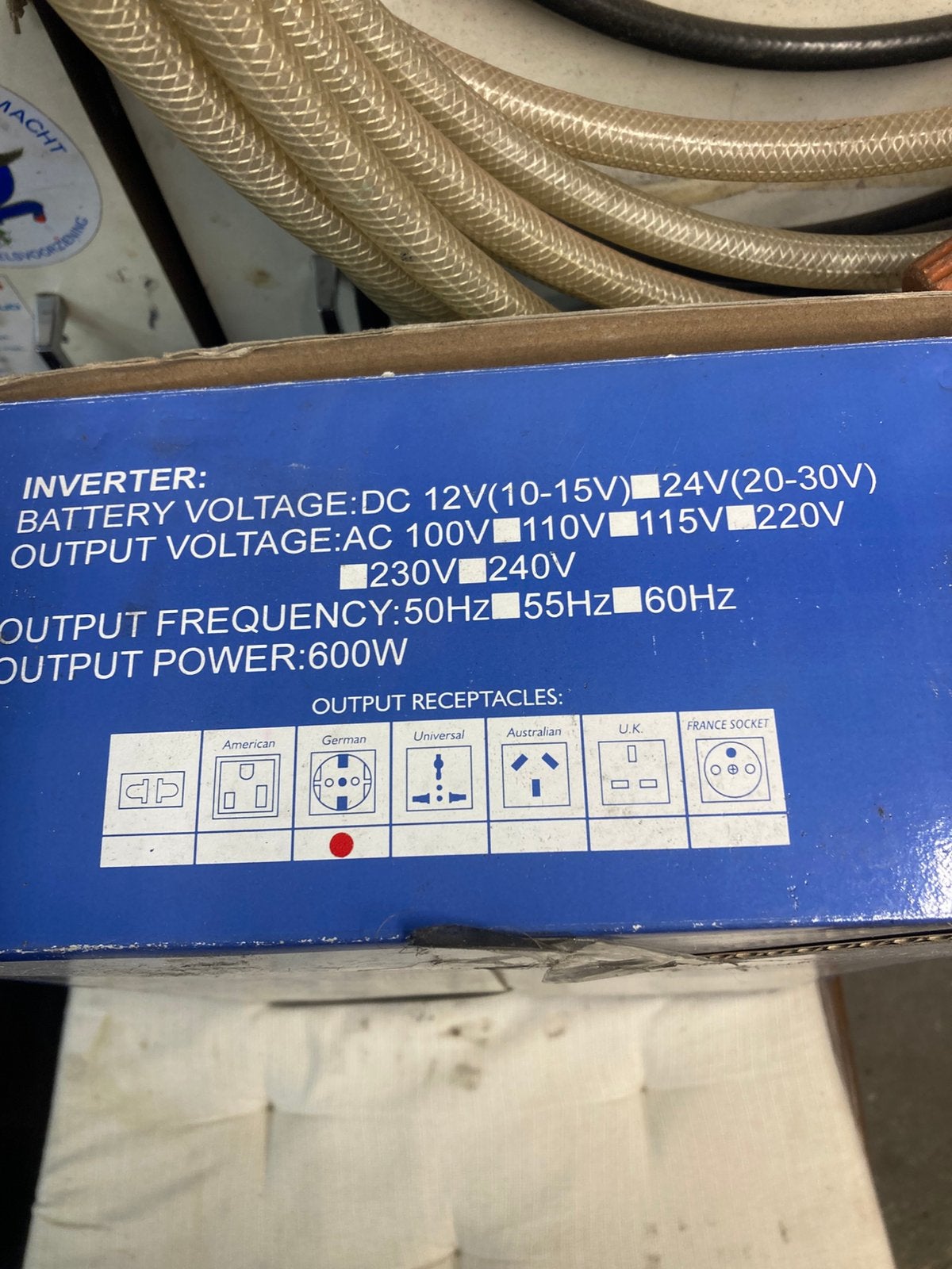 Omvormer 12/24 volt naar 220 volt, Ophalen of Verzenden, Gebruikt, Overige merken