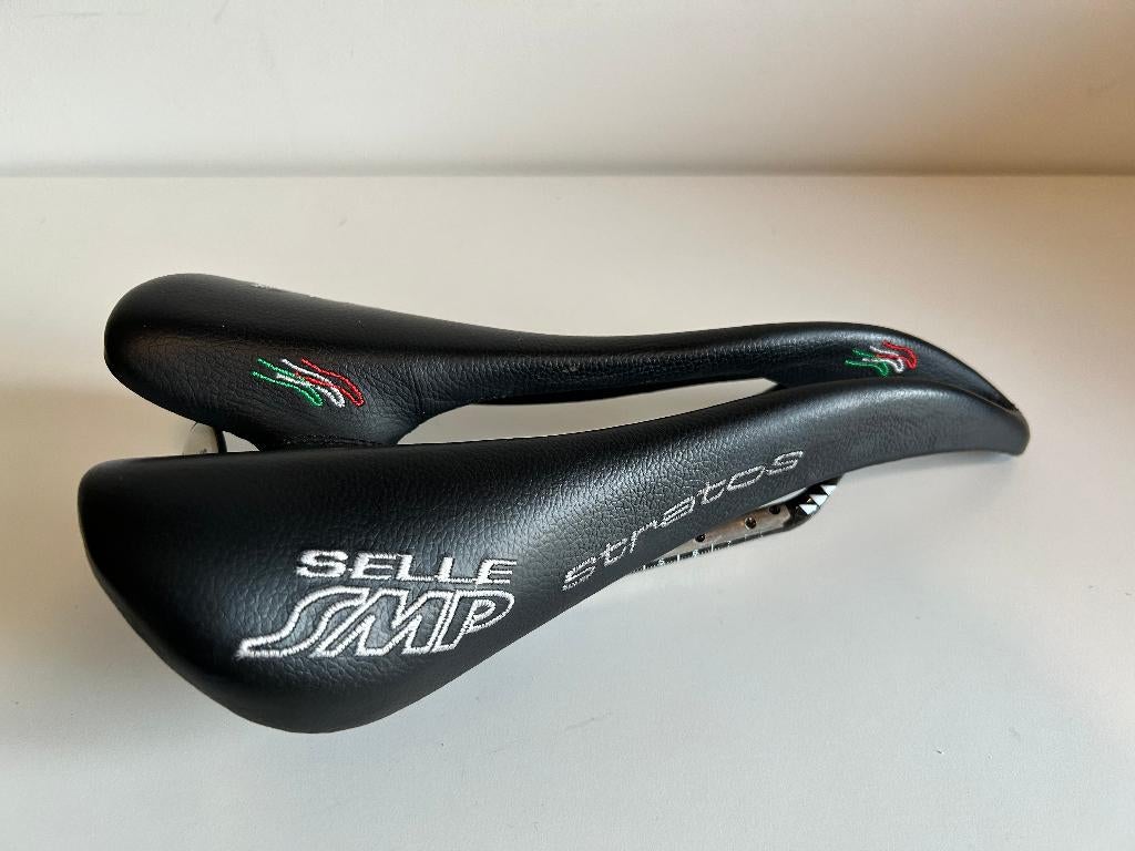 Fietszadel - bike saddle, Fietsen en Brommers, Fietsonderdelen, Ophalen of Verzenden, Zo goed als nieuw, Zadel, Selle SMP