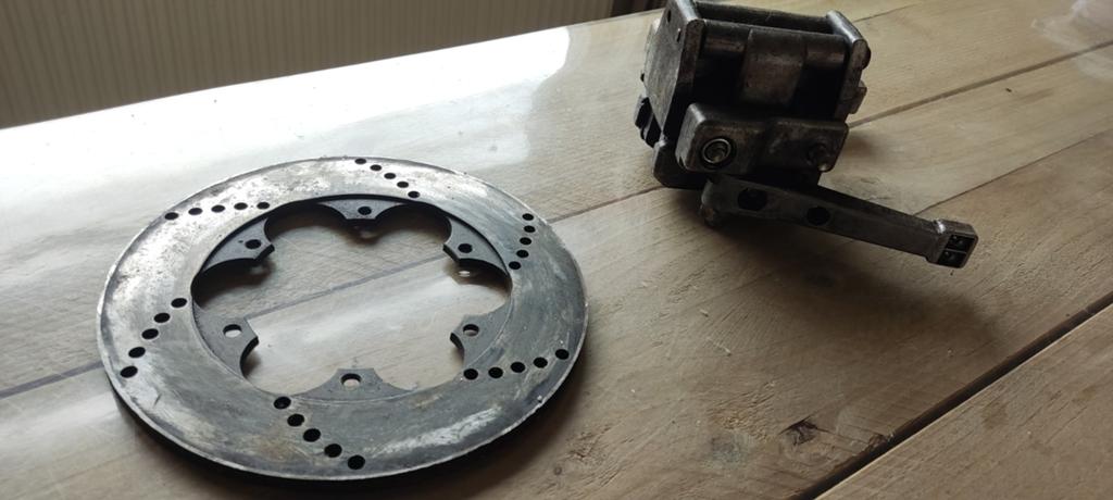 Remschijf en mechanische remklauw voor bijv. zelfbouw kart., Sport en Fitness, Karting, Ophalen of Verzenden, Kart