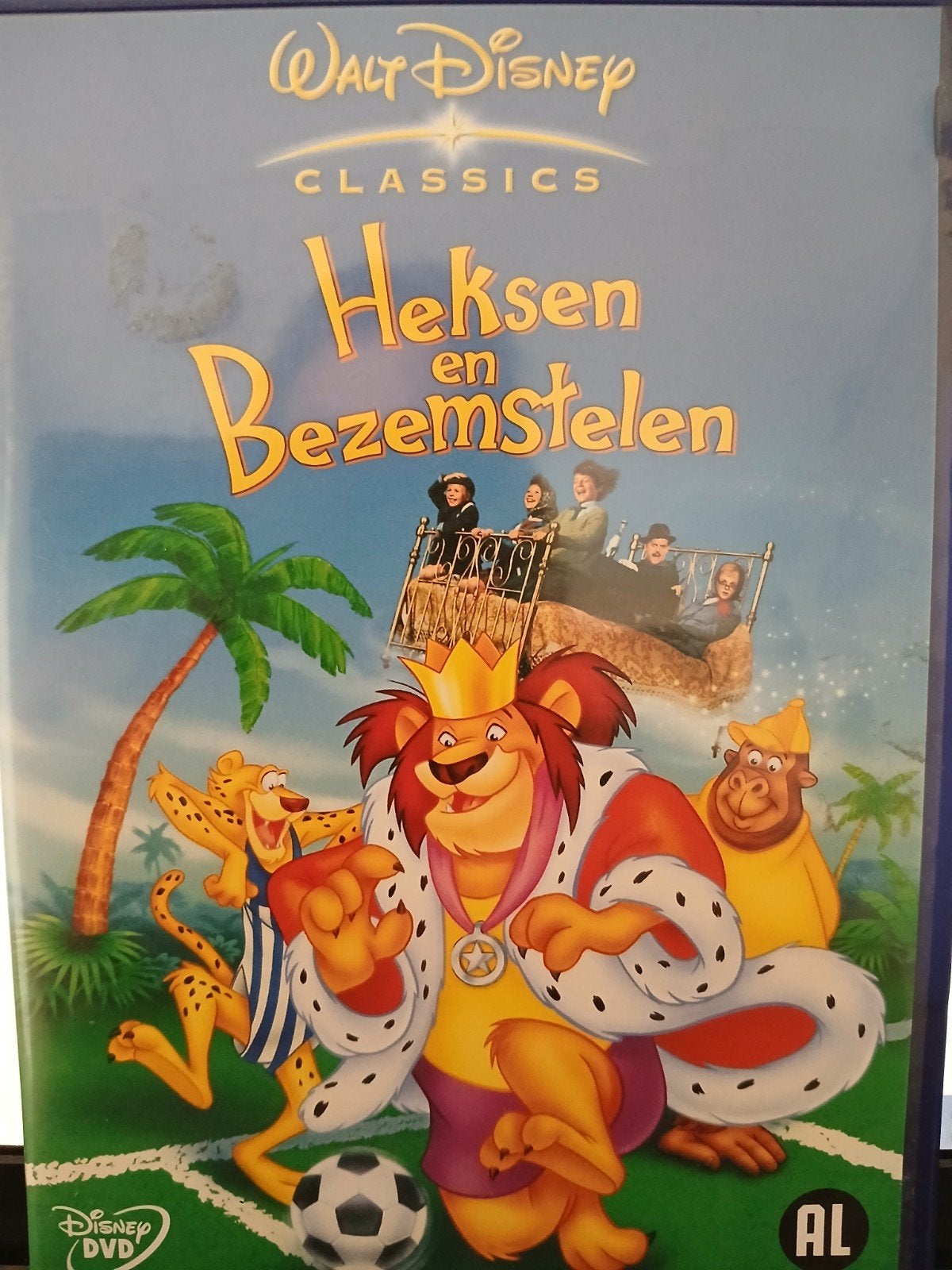 heksen en bezemstelen - walt disney classics ( 1971), Alle leeftijden, Ophalen of Verzenden, Zo goed als nieuw, Amerikaans