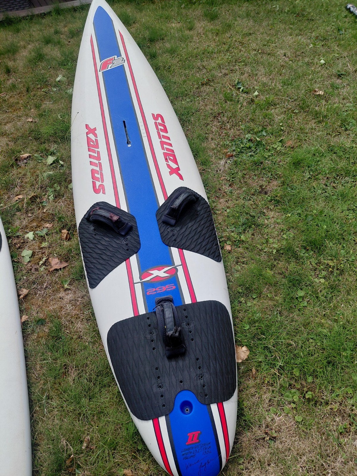 F2 Xantos 295 Windsurfplank - Gebruikt, Watersport en Boten, Windsurfen, 250 tot 300 cm, Gebruikt, F2, Plank