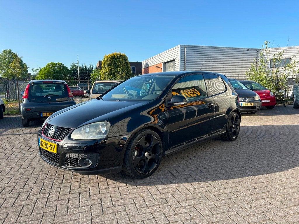 Volkswagen Golf 2.0 TFSI GTI 60 | APK 04-2027 |, Auto's, Stof, Gebruikt, 4 cilinders, Zwart