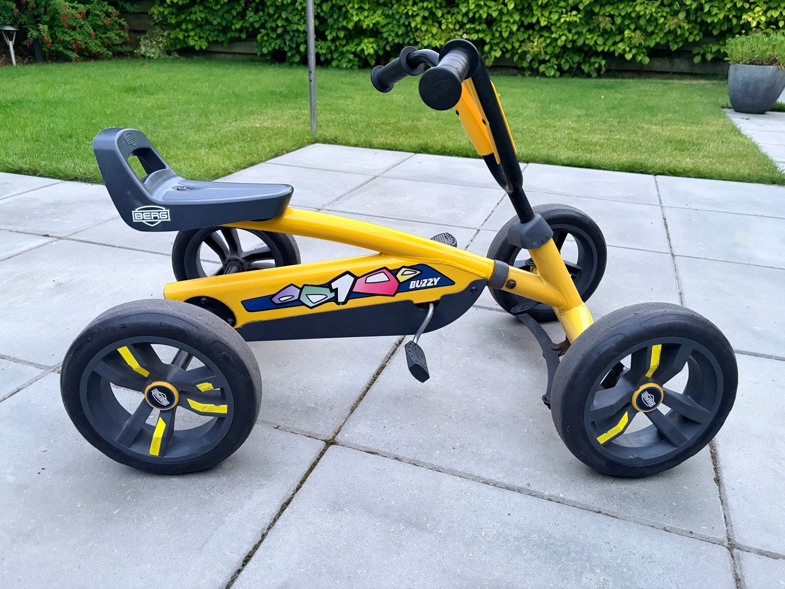 Berg Buzzy skelter - Gele skelter voor jonge avonturiers, Kinderen en Baby's, Speelgoed | Buiten | Skelters, Ophalen, Gebruikt