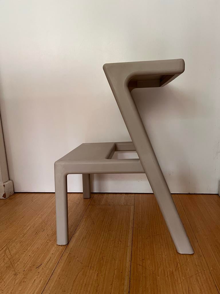 Grijs kunststof opstapje/krukje IKEA Masterby, Ophalen, Gebruikt, Kunststof