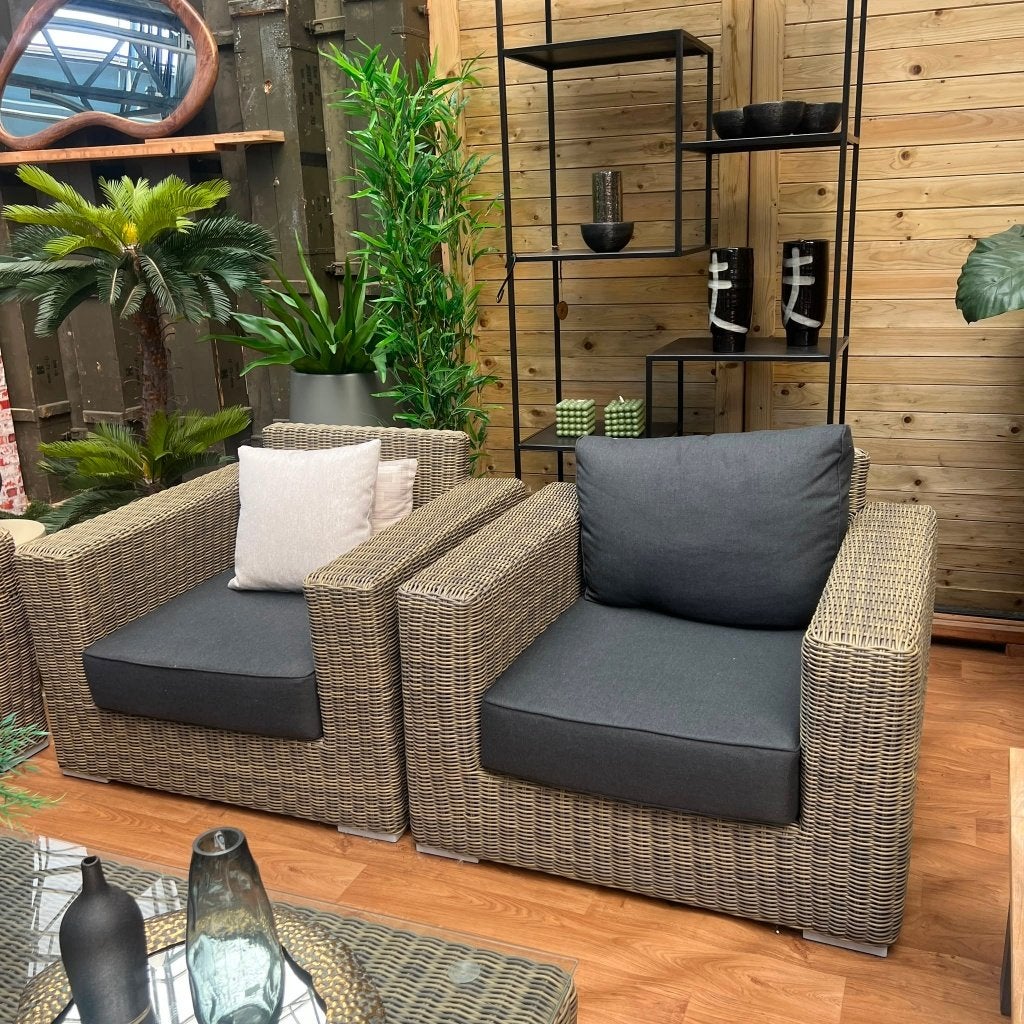Queen Loungeset | Showroommodel, Ophalen, 4 zitplaatsen, Gebruikt, Bijzettafel