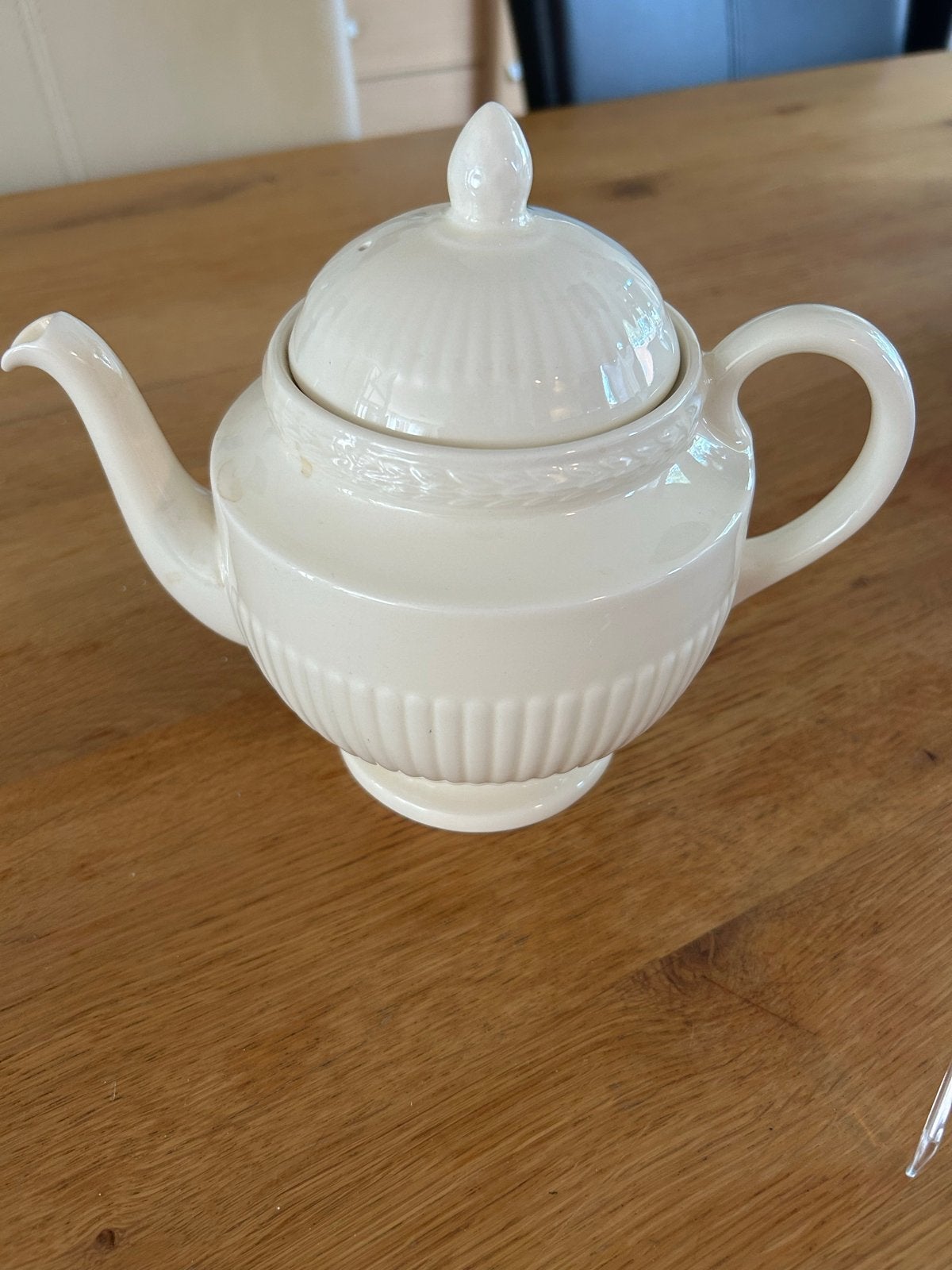 Wedgwood Edmee theepot - Queen's Ware, Ophalen, Gebruikt, Klassiek, Theepot