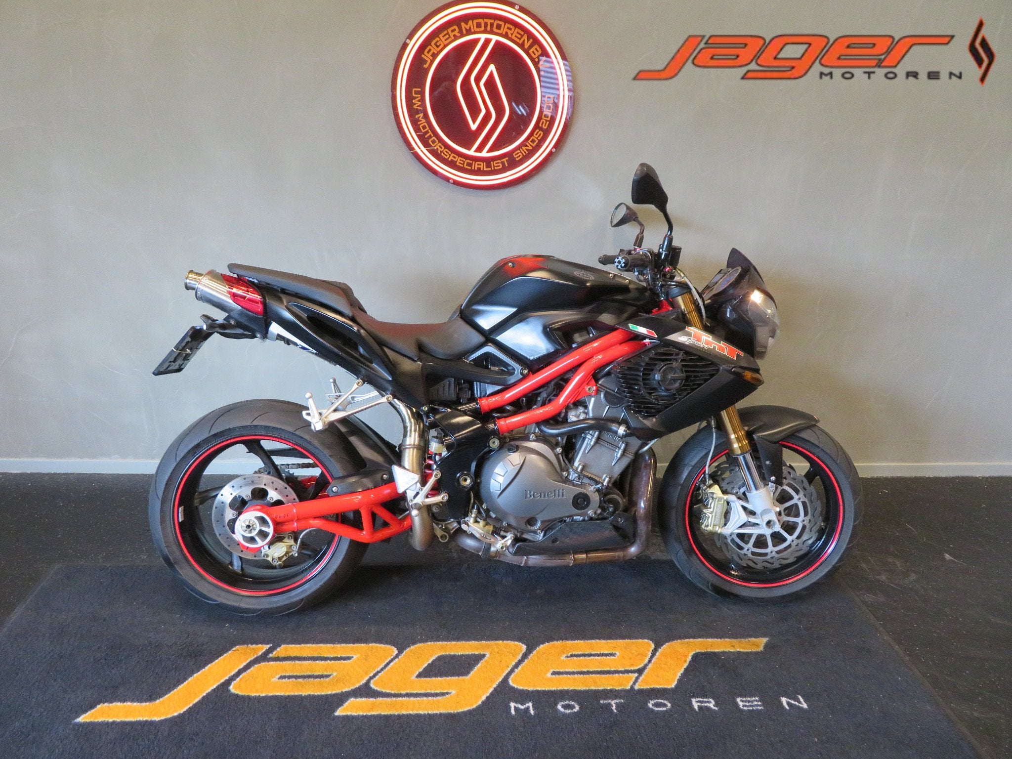 Benelli TNT 1130 SUPER GAAF! (bj 2005), Naked bike, Gebruikt, Bedrijf