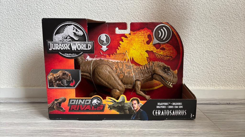 Jurassic World Roarivores Ceratosaurus Dinosaurus Speelgoed, Ophalen of Verzenden, Nieuw