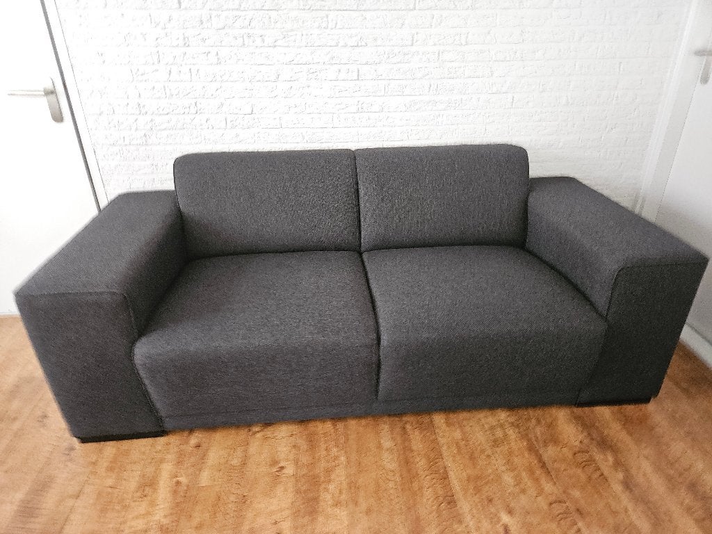 Donkergrijze zitbank, Ophalen, Overige maten, Minder dan 75 cm, Zo goed als nieuw