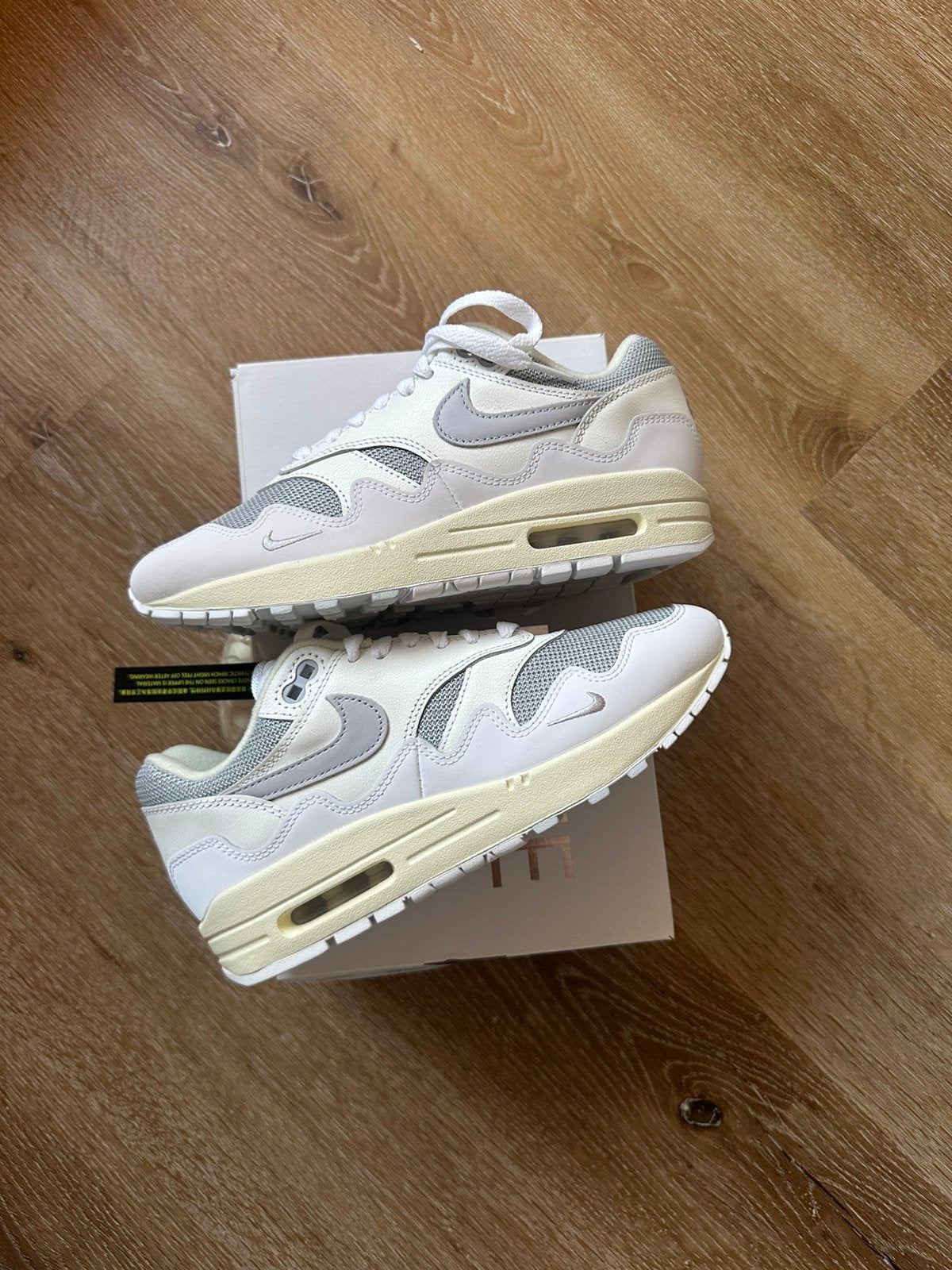 Nike Air Max 1 Patta Waves White 38 EU, Wit, Nieuw, Ophalen of Verzenden, Sneakers of Gympen