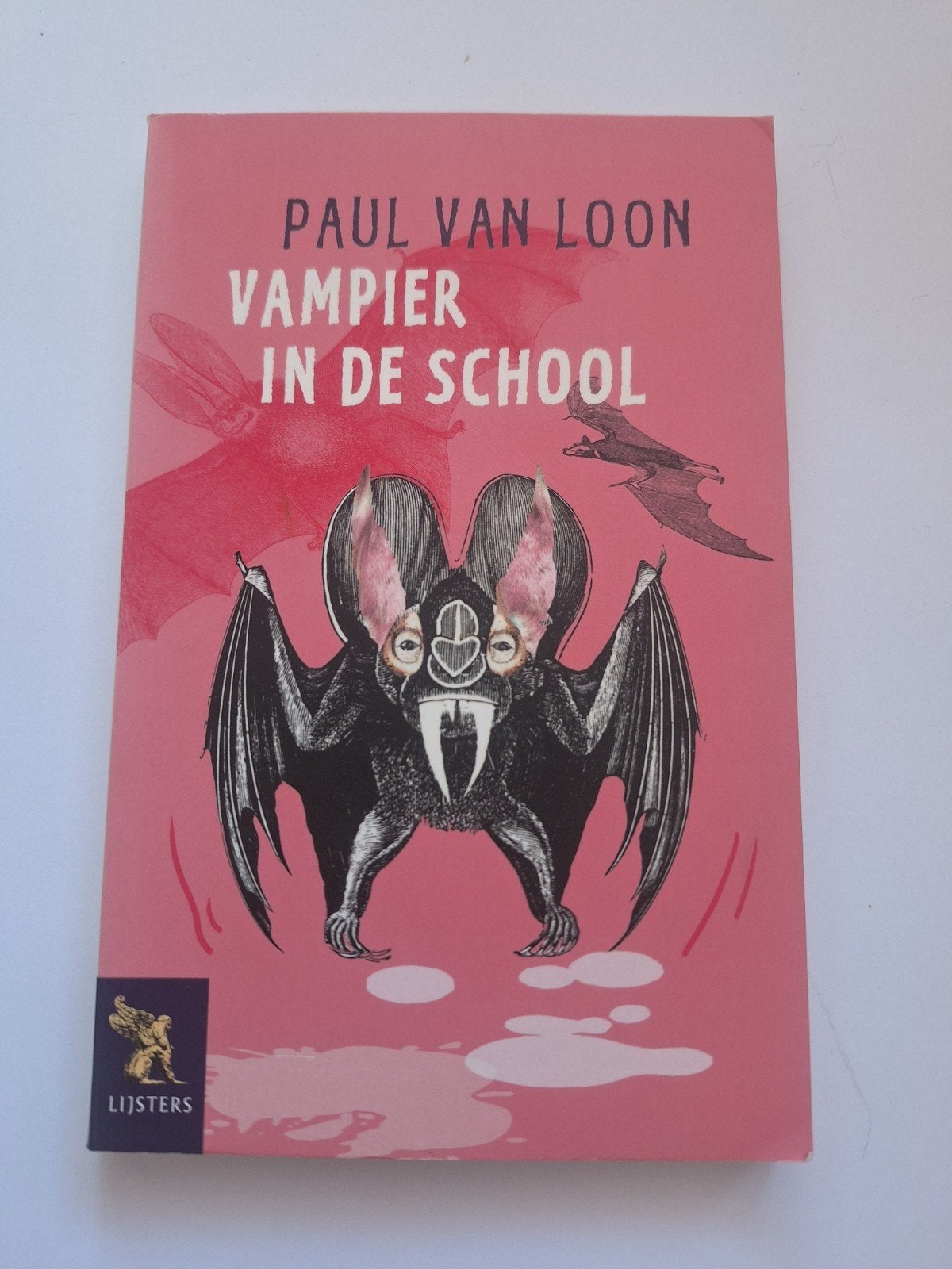 Vampier in de School - Paul van Loon (Jeugdboek), Ophalen of Verzenden, Gelezen, Paul van Loon, Fictie