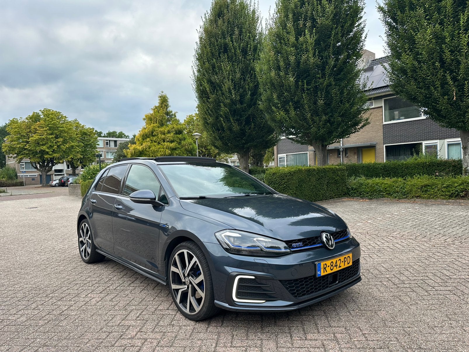 Volkswagen Golf 1.4 TSI Phev 204pk 5D DSG 2017 Blauw, Auto's, Volkswagen, Blauw, Plug-in hybride, 1395 cc, 149 pk