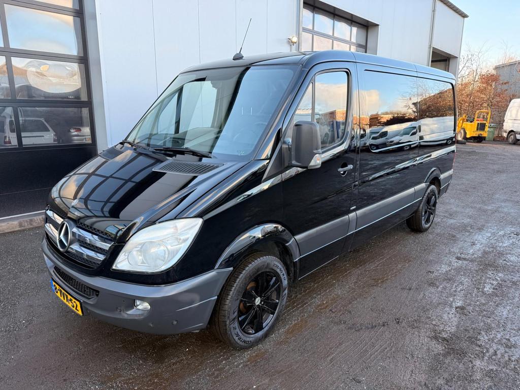 Mercedes-Benz Sprinter 319 3.0 CDI L2H1 3500Kg Trekgewicht, Automaat, Euro 5, Achterwielaandrijving, Gebruikt