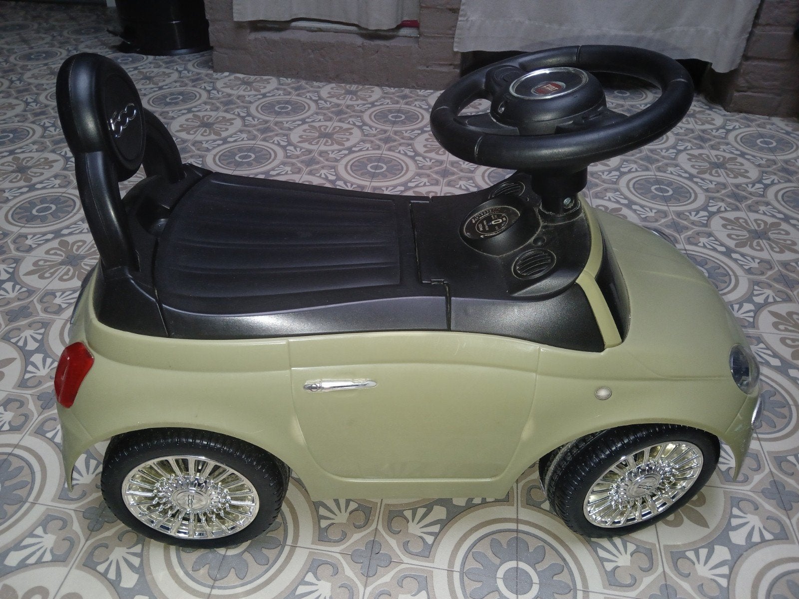 Fiat 500 loopauto voor kinderen - Zo goed als nieuw, Ophalen, Zo goed als nieuw