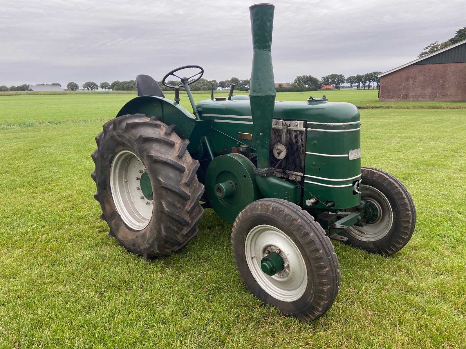 Oldtimer trekkers, Zakelijke goederen, Agrarisch | Tractoren, tot 2500, Overige merken, tot 80 Pk, Oldtimer, Ophalen of Verzenden