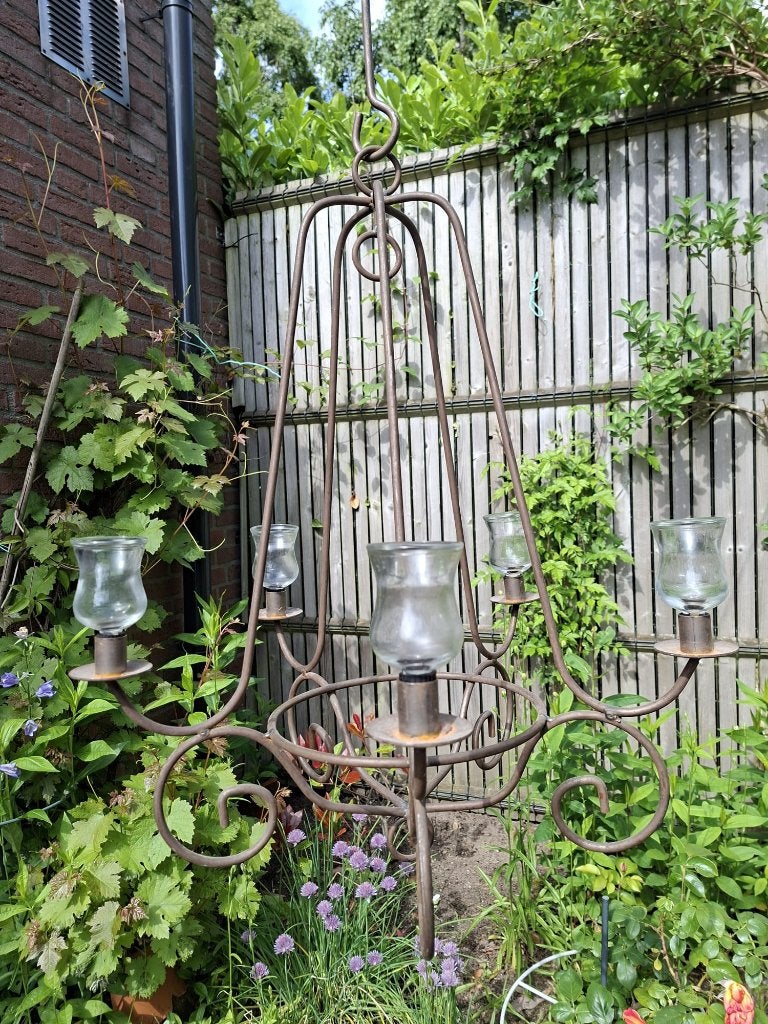 Metalen kandelaar, Huis en Inrichting, Gebruikt, Ophalen of Verzenden, Metaal, Grijs