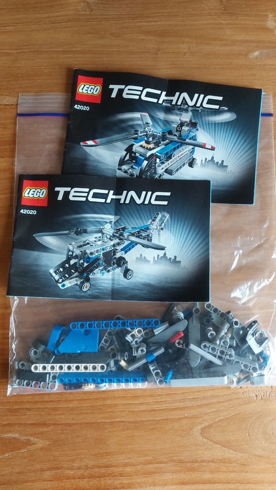 Lego Technic 42020 - Tweemotorige Helikopter, Gebruikt, Lego, Inclusief instructies, Ophalen of Verzenden