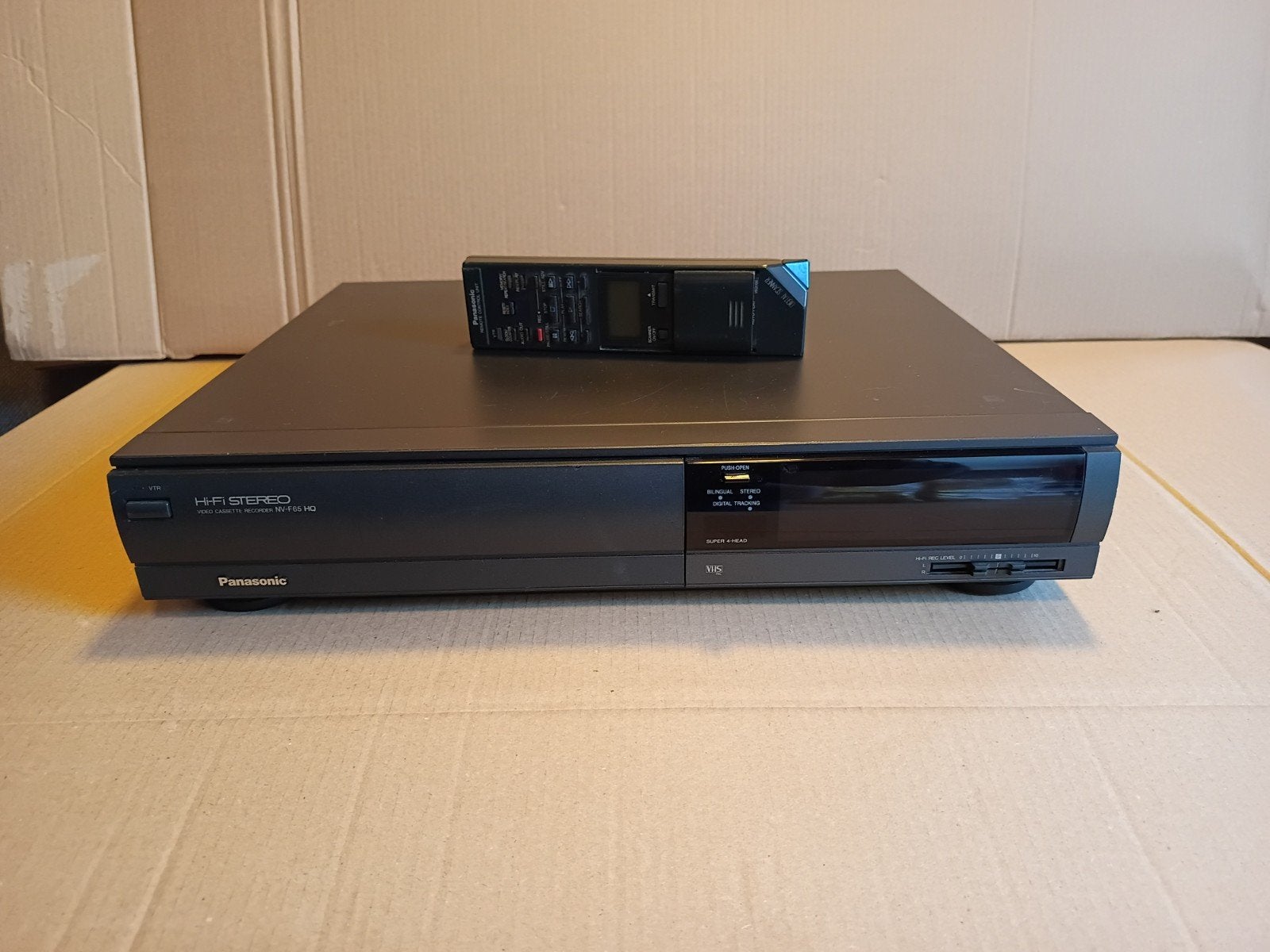 Panasonic NV-F65EV VHS-speler met afstandsbediening, Ophalen, Zo goed als nieuw, VHS-speler of -recorder
