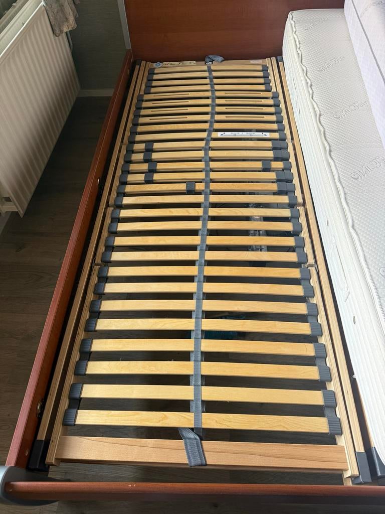 Tweepersoonsbed met elektrische lattenbodems, Ophalen, Verstelbaar, Bruin, Tweepersoons
