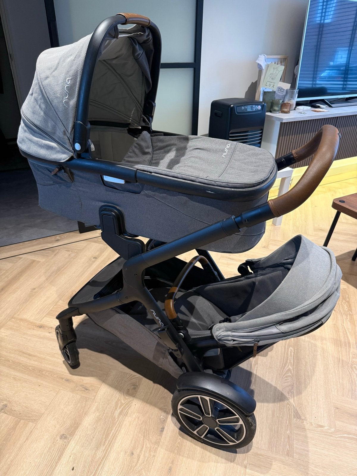 Nuna Demi Grow Combiwagen met reiswieg en zitje, Duowagen, Zo goed als nieuw, Combiwagen, Ophalen