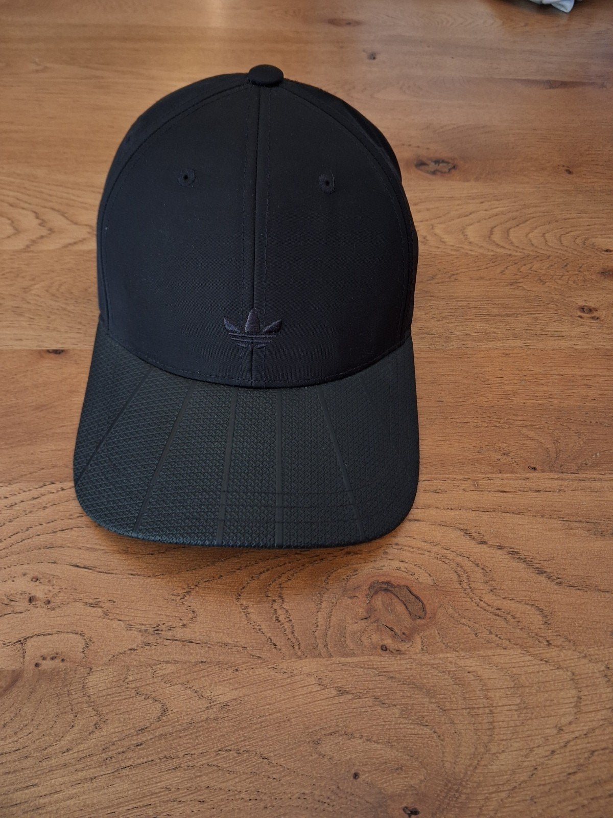 Adidas pet zwart - Zo goed als nieuw, Ophalen, Zo goed als nieuw, One size fits all, Pet