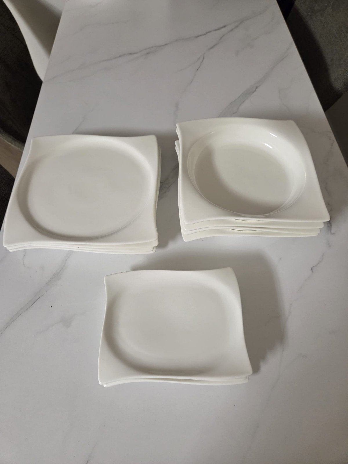 Servies voor 4 personen - Gebroken wit, Ophalen, Gebruikt, Overige stijlen, Porselein