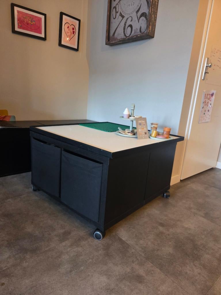 Speelgoed tafel, Ophalen, Gebruikt