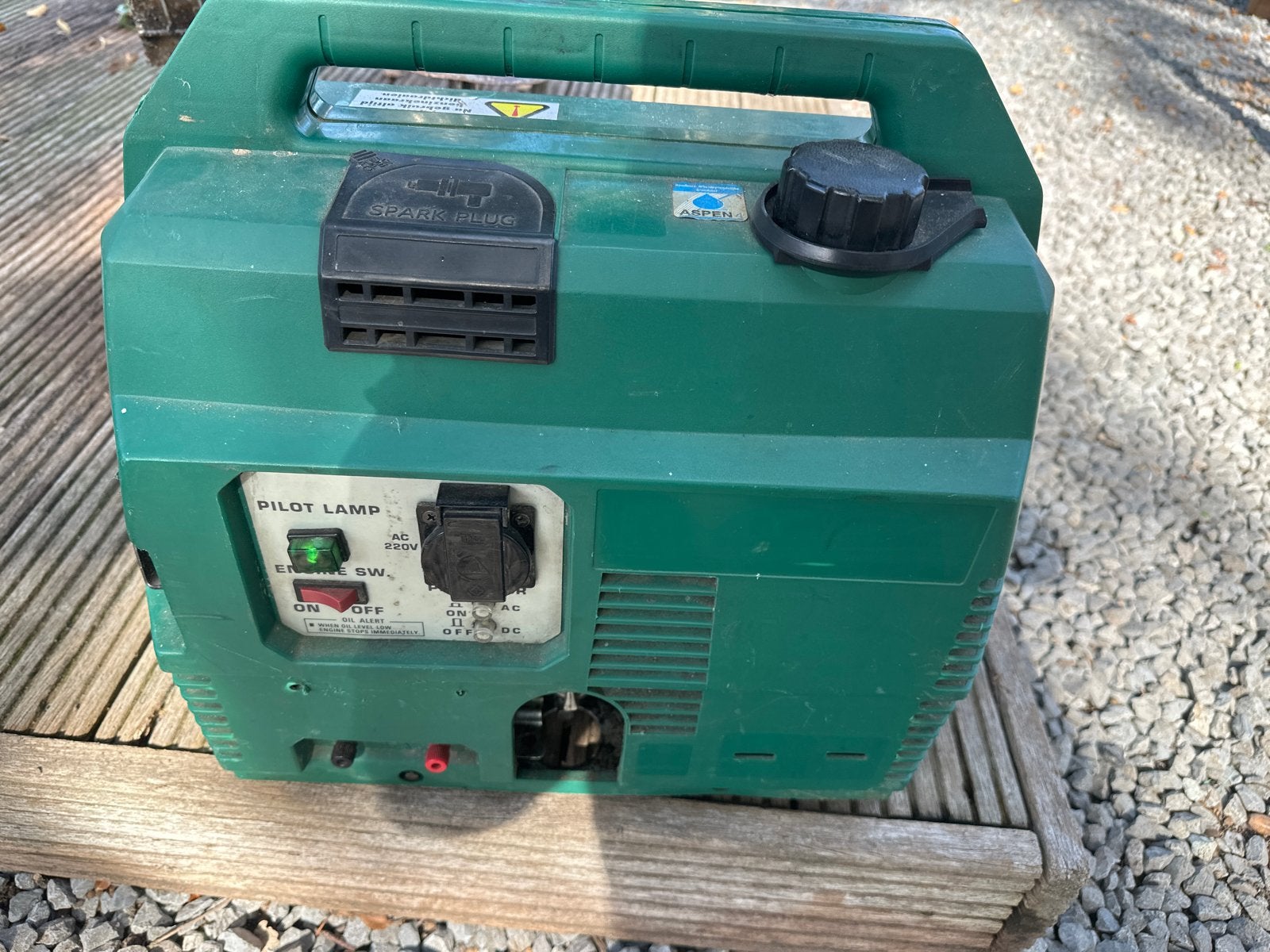 Nette benzine aggregaat - 1000 Watt, Ophalen of Verzenden, Gebruikt