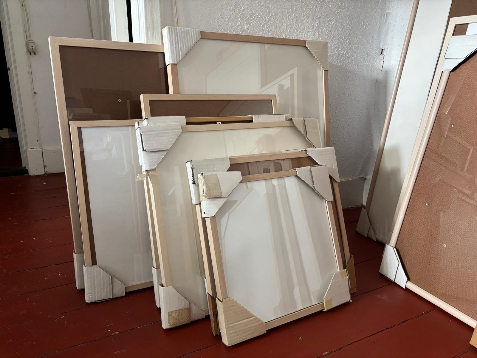 Houten BARTH lijsten, Ophalen