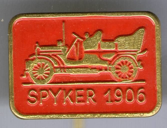 Spyker 1906 rood op koper auto speldje ( D_041 ), Verzamelen, Verzenden, Zo goed als nieuw, Transport, Speldje of Pin