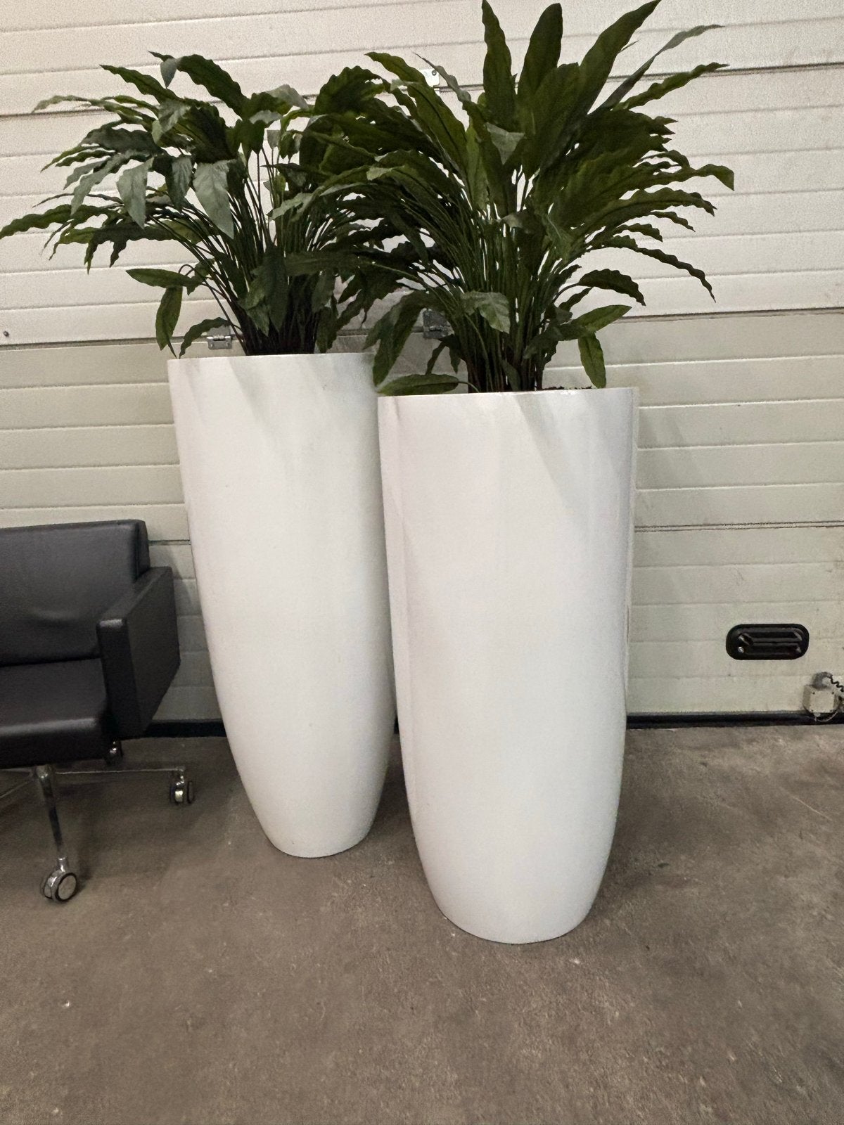 Grote poyester hoogglans bloempotten met kunstplant, Ophalen, Overige soorten, Halfschaduw, In pot