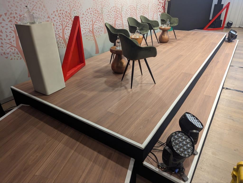 Vinyl houtlook 7x2,5 en 7x1m ZGAN, Ophalen, Minder dan 50 cm, Zo goed als nieuw, Minder dan 100 cm