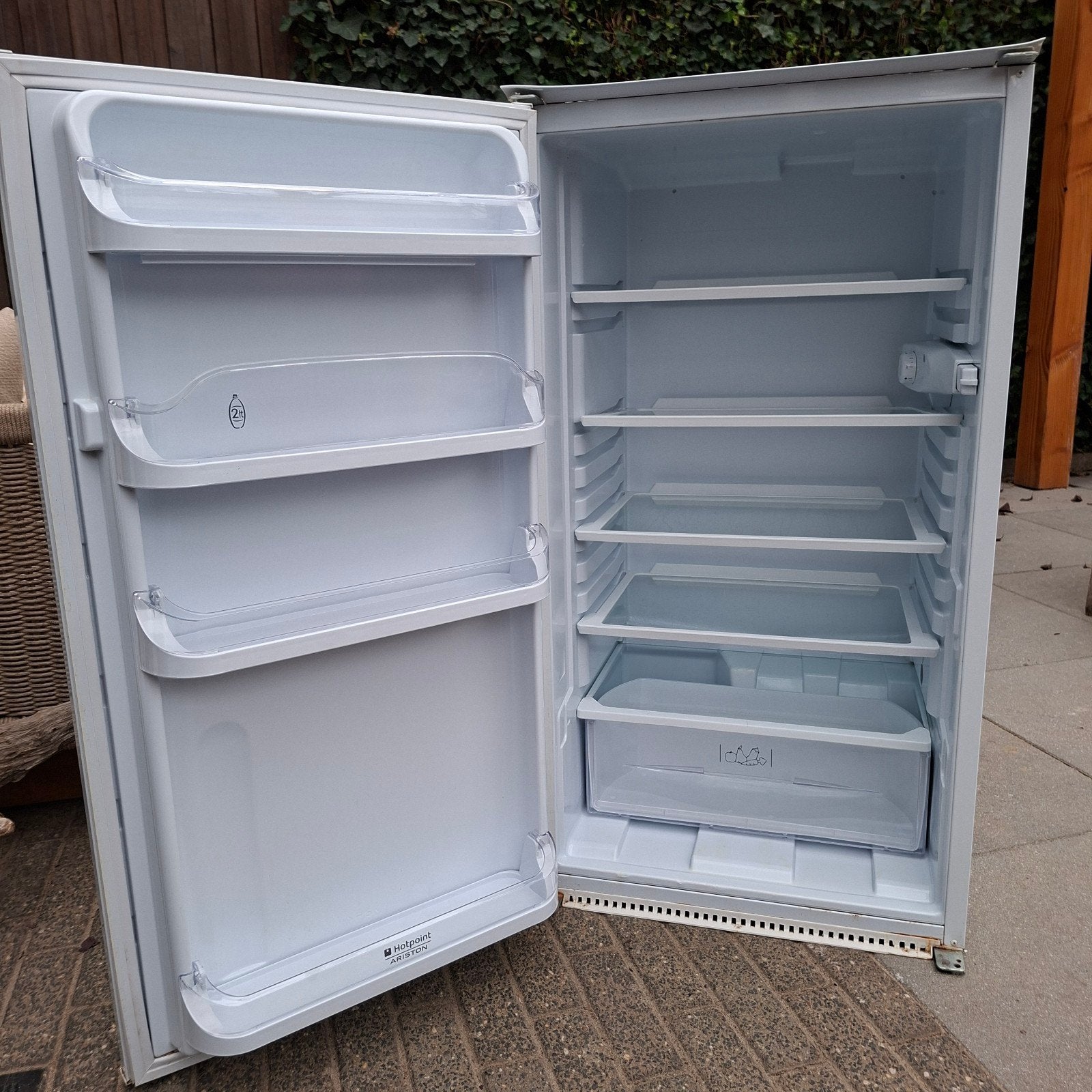 Hotpoint inbouwkoelkast - H 102cm, D 51.5cm, B 53.5cm, Witgoed en Apparatuur, 100 tot 150 liter, 45 tot 60 cm, Ophalen, 85 tot 120 cm