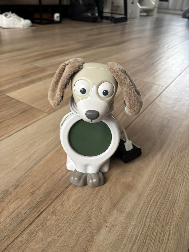 Zazu Wekker voor kinderen in de vorm van een hond, Ophalen, Gebruikt, Digitaal