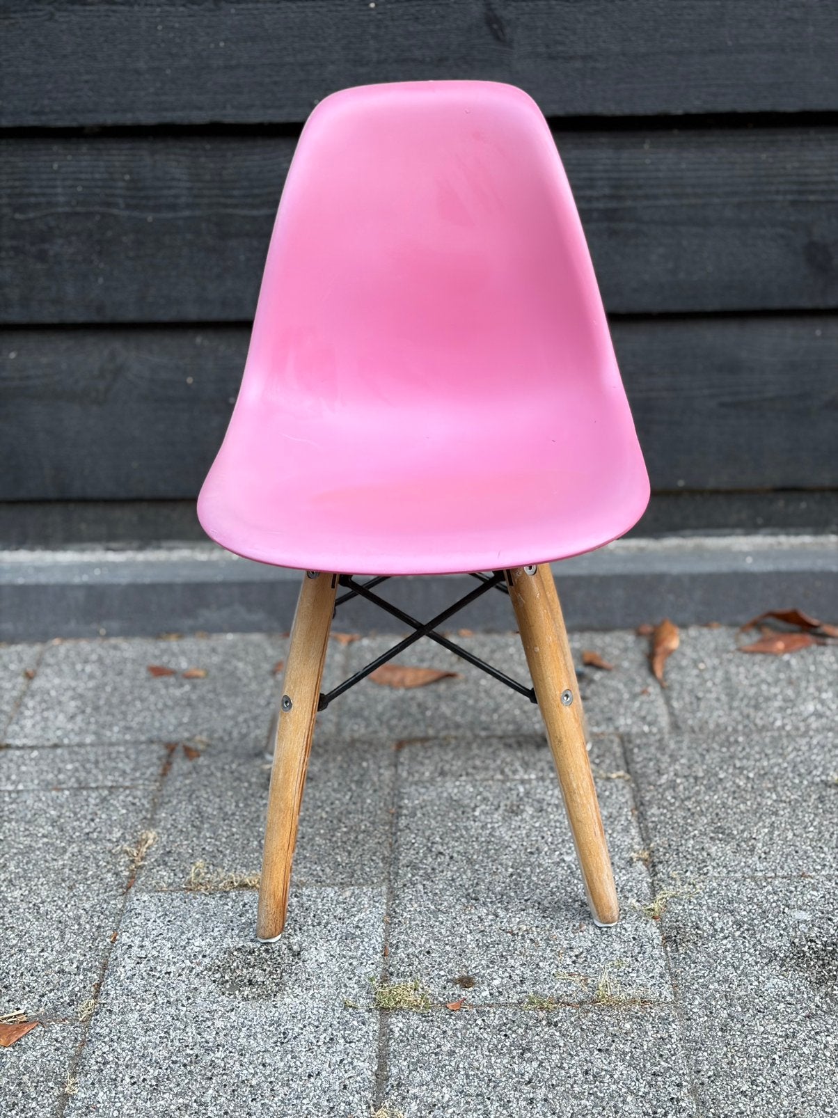 Roze kinderstoel Eames style, Ophalen, Gebruikt, Overige kleuren, Eén