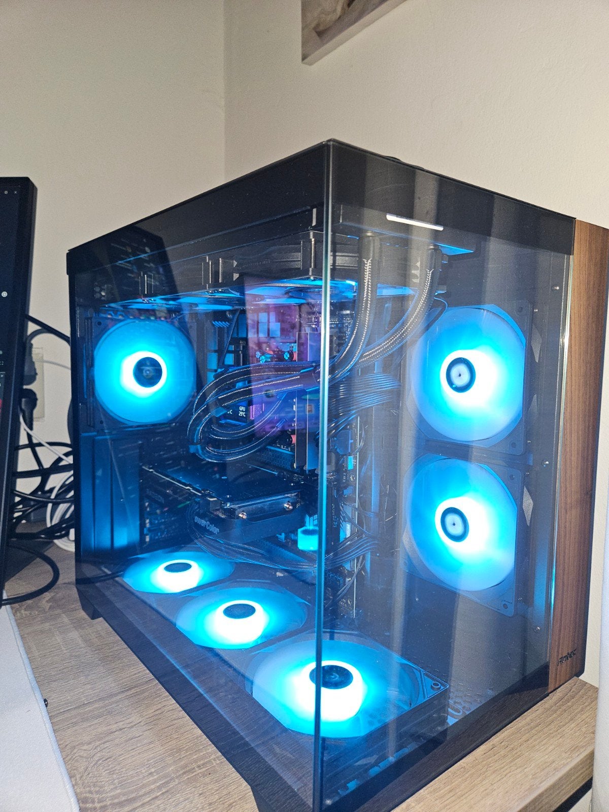 Gaming pc - RX 9060XT 16GB | Ryzen 7 8700F | 32GB DDR5, Computers en Software, Desktop Pc's, Ophalen, 1 TB SSD, 32 GB, Onbekend