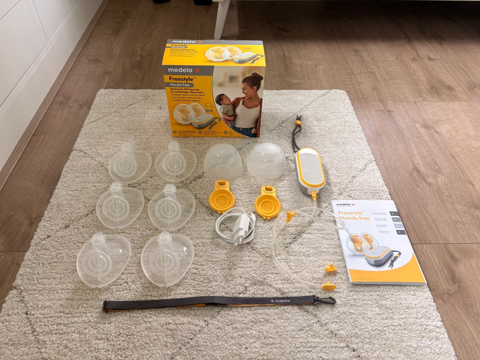 Medela freestyle Hands-free dubbele elektrische borstkolf, Draadloos, Medela, Borstkolf, Ophalen of Verzenden